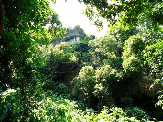 2012-7-10高雄燕巢惡地形絕地逢生險象之旅
