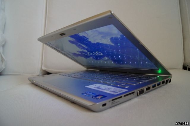 [開箱試用分享] 高CP值的 SONY VAIO S系列13吋SVS13113FWS