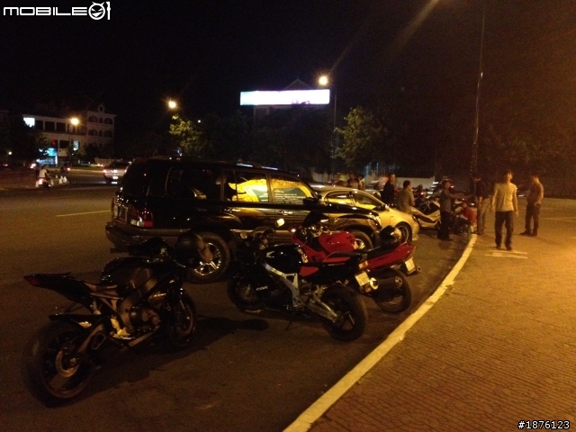 台灣重機夢~HONDA CBR 900RR柬國夢想成真記