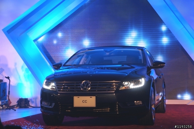 VW時尚Coupe - CC上市發表會--福斯新莊廠 服務態度 就是一個"唉..."