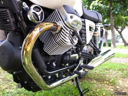 [開箱] (7/29更新) 就是愛復古風!! Moto Guzzi V7 Classic 圖多見諒!