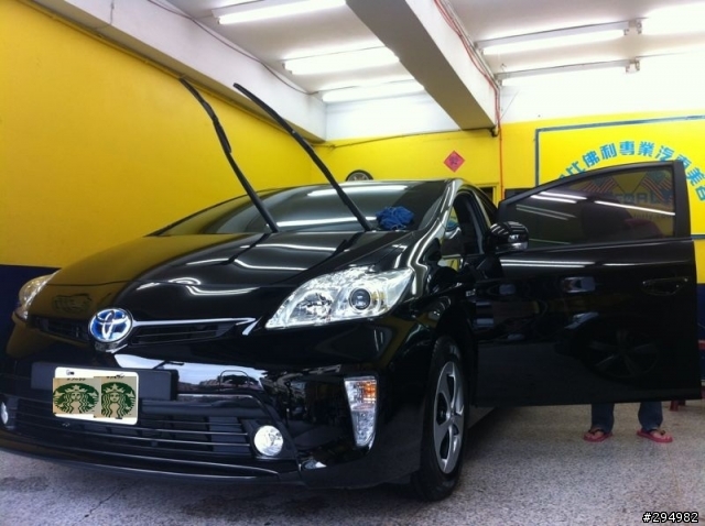145天的等待是值得的我的大HAPPY(黑 Prius) 開箱![圖多慎入]