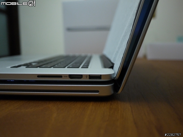 [更新]台灣在地發表的港版Retina MacBook Pro開箱
