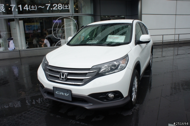 本田青山展場CRV4,STREAM