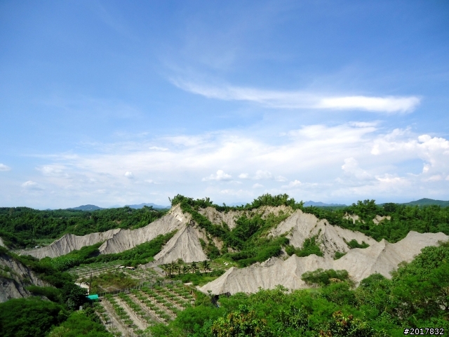 2012-7-10高雄燕巢惡地形絕地逢生險象之旅