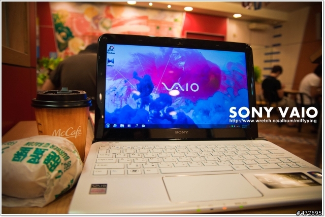 SONY VAIO E系列:純白迷人的SVE11116