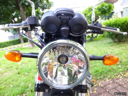 [開箱] (7/29更新) 就是愛復古風!! Moto Guzzi V7 Classic 圖多見諒!