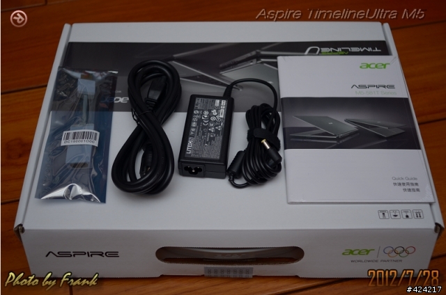 [開箱] 輕薄大螢幕 Acer Aspire Timeline Ultrabooks M5 - 581TG