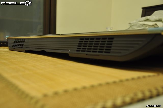 sony 32HX750簡單開箱