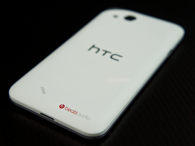 [開箱分享] HTC Desire VC 雙模雙待 (CDMA+GSM)