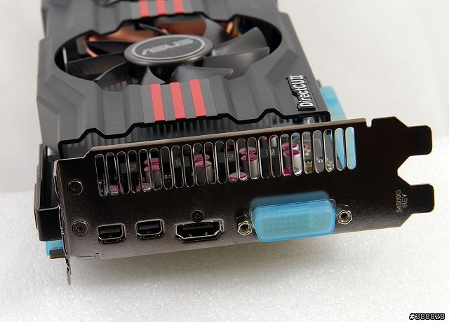 ASUS P8Z77-V LX與HD 7850聯合出擊，玩DIABLO III不用煩惱