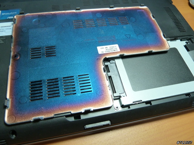 我的 ASUS U47VC 輕薄筆電