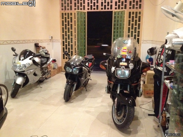 台灣重機夢~HONDA CBR 900RR柬國夢想成真記