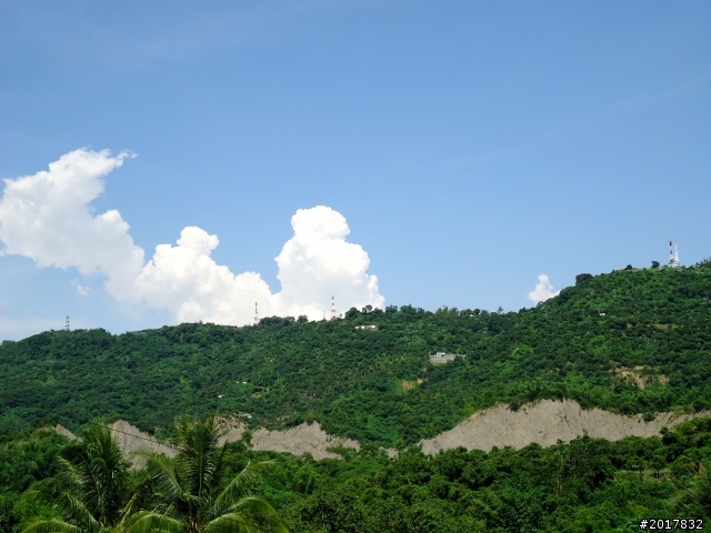 2012-7-10高雄燕巢惡地形絕地逢生險象之旅