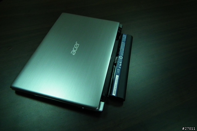acer 11.6"小筆電 V5-171 開箱-7/27更新螢幕出問題!