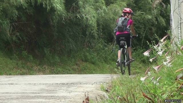 [影片](單車閱讀)樂山林道、清涼的大暑日-2012-0722