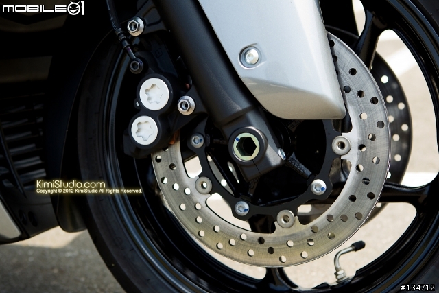 2012 Yamaha T-MAX 530（科技銀）開箱！
