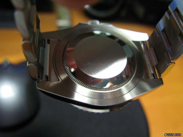 更新~維修報告~我的勞力士出狀況了～116710LN