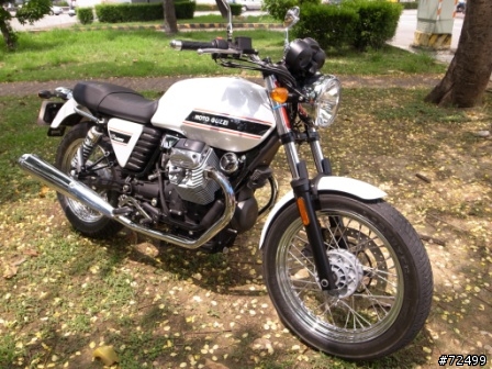 [開箱] (7/29更新) 就是愛復古風!! Moto Guzzi V7 Classic 圖多見諒!