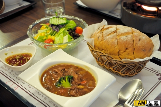 [食記] 小麥廚坊烘培餐廳 (推～健康麵包餐!)