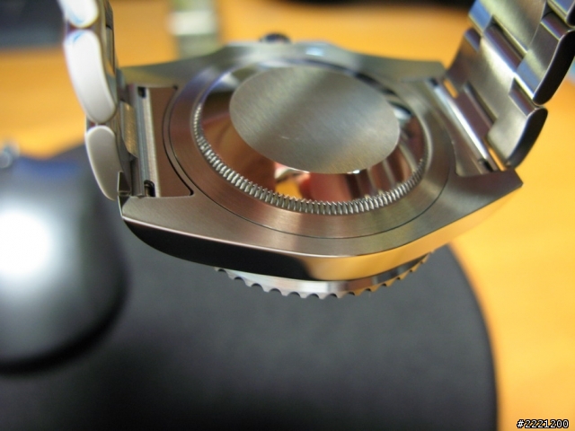 更新~維修報告~我的勞力士出狀況了～116710LN