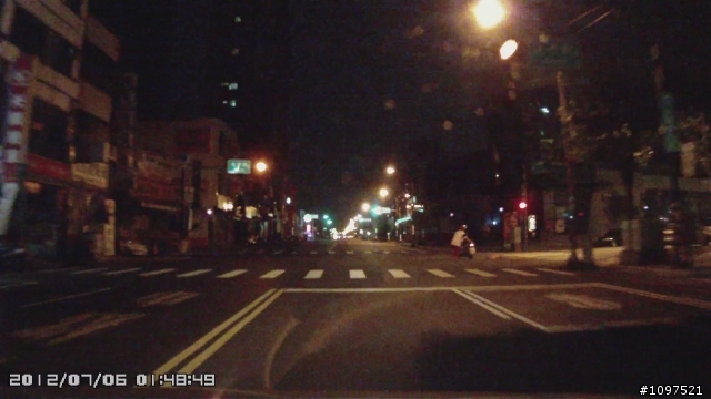 希望這位婦人和baby沒受嚴重傷害(桃園介壽路2段金和路銀和街)