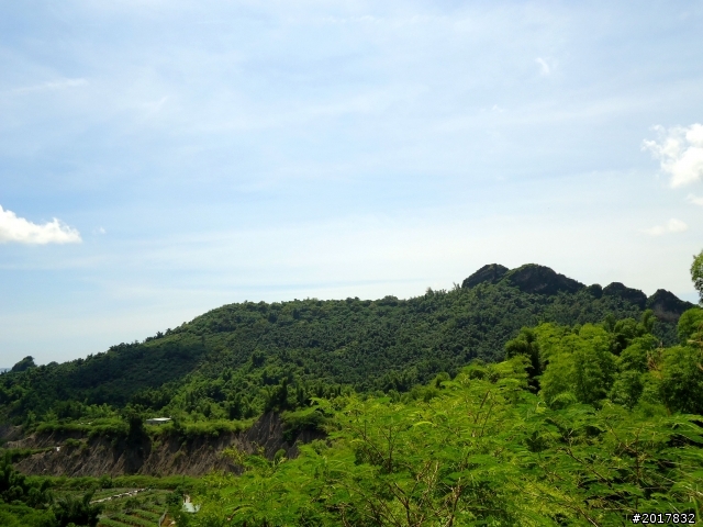 2012-7-10高雄燕巢惡地形絕地逢生險象之旅