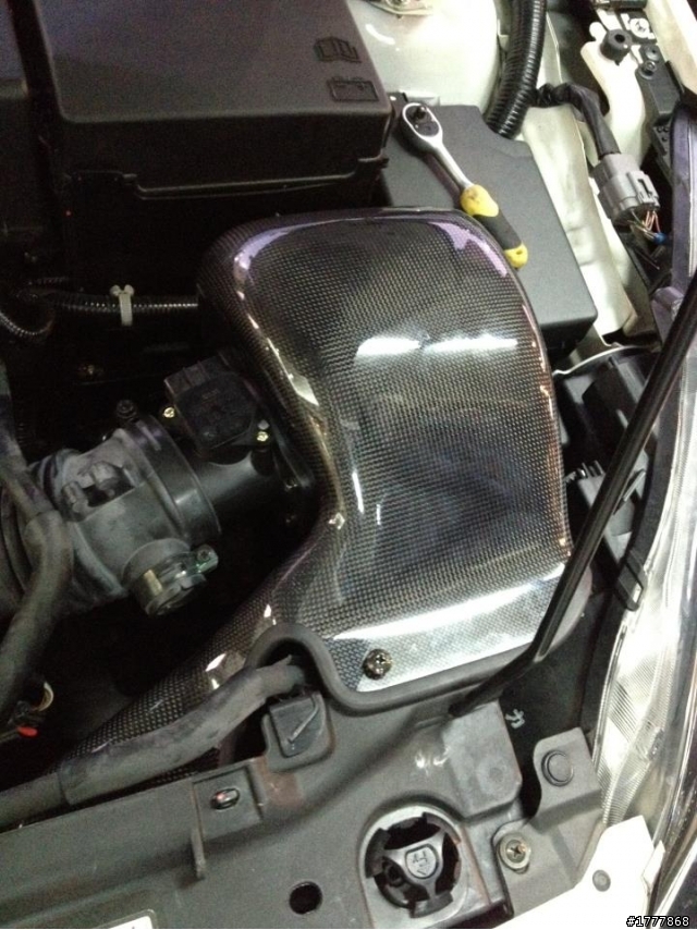 AutoExe 碳纖維集氣箱&引擎室拉桿 開箱