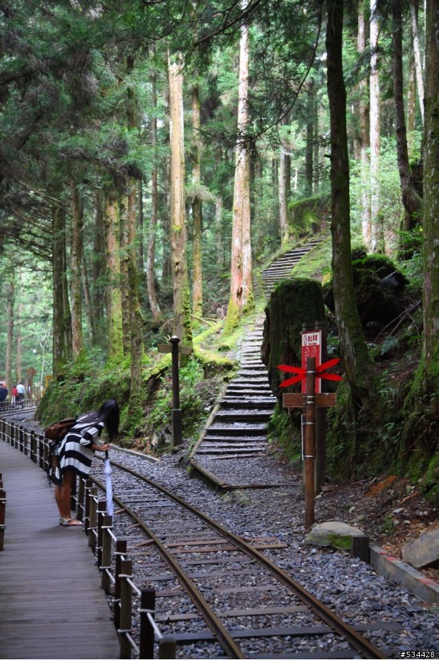[完封] 挑戰世界之母 成功攻頂聖山 並順利登上世界最高的湖泊!