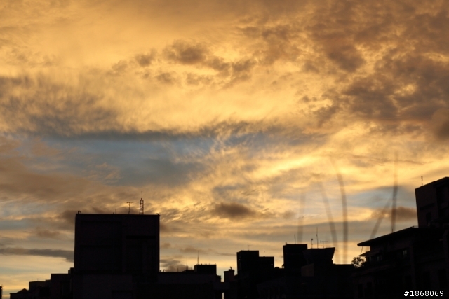 [問題]Photomatix pro的HDR後製後白平衡怪怪的