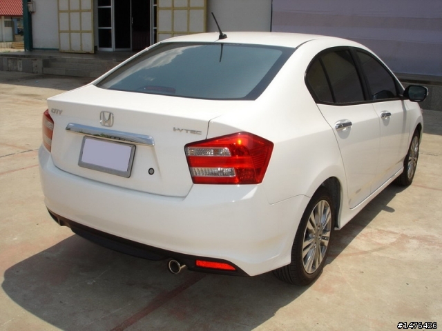 海外開箱-小改款HONDA CITY 1.5