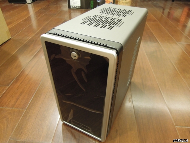 [分享] DIY NAS 分享 (7/9更新)