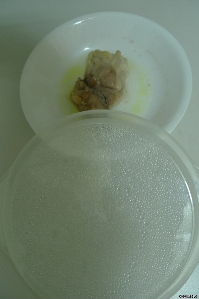 今天早餐是吳寶春皇冠土司塗豆豉小魚