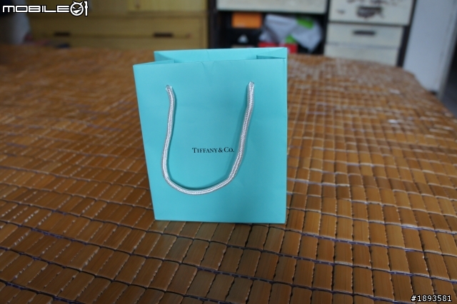 結婚六週年 Tiffany&CO 項鍊開箱
