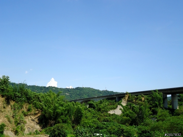 2012-7-10高雄燕巢惡地形絕地逢生險象之旅