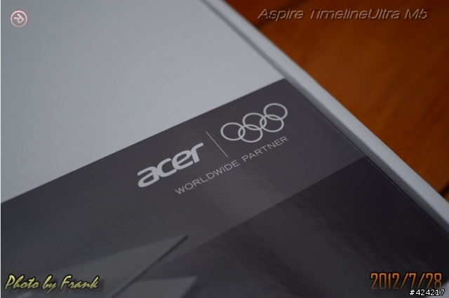 [開箱] 輕薄大螢幕 Acer Aspire Timeline Ultrabooks M5 - 581TG