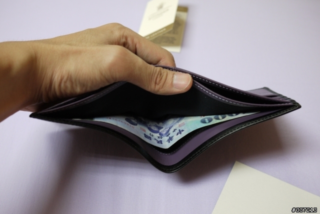 [開箱]Ettinger Purple Leather Billfold Wallet男用皮夾