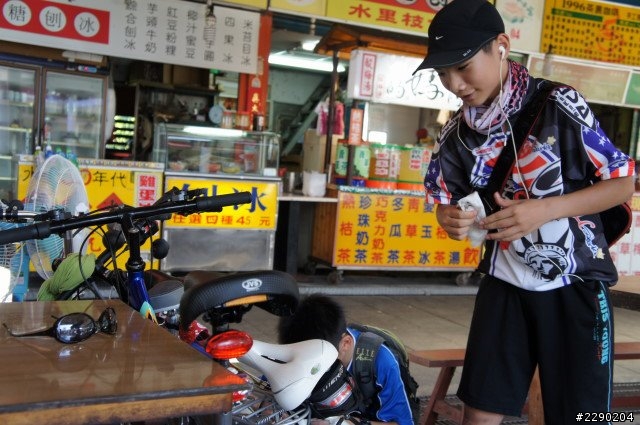 小六升國一關渡一日遊