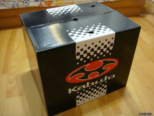 [開箱] 質感與實用3/4再進化– 全新OGK AVAND-II 素白