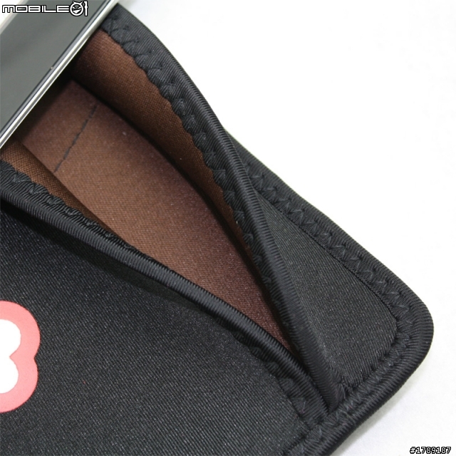 【分享】iBao 艾堡 S001 New iPad iPAD 多功能造型內膽包 可放手機與耳機充電器 圖多