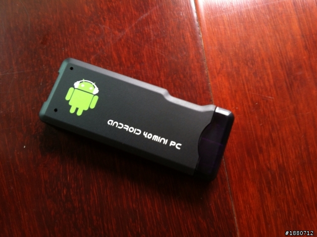 開箱～MK802 麻雀雖小但五臟俱全的迷你Android電腦