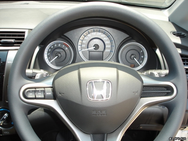 海外開箱-小改款HONDA CITY 1.5