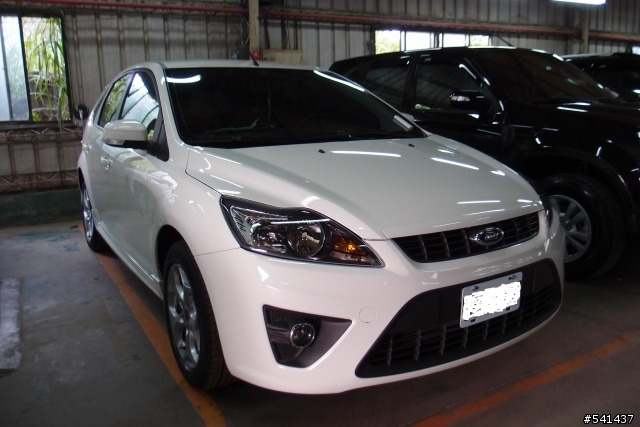 一輛沒有火星塞的車...focus tdci 5d!! 小開箱