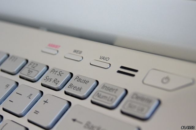 [開箱試用分享] 高CP值的 SONY VAIO S系列13吋SVS13113FWS