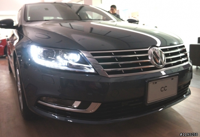 VW時尚Coupe - CC上市發表會--福斯新莊廠 服務態度 就是一個"唉..."