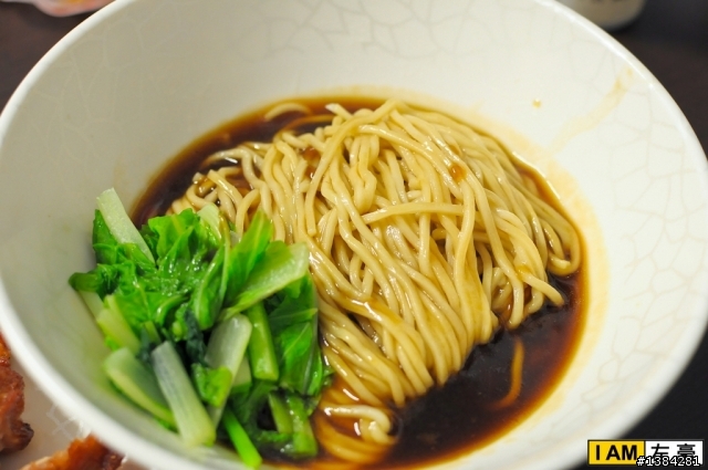 [食記] 龍城湯包  (推龍城雞腿麵~)