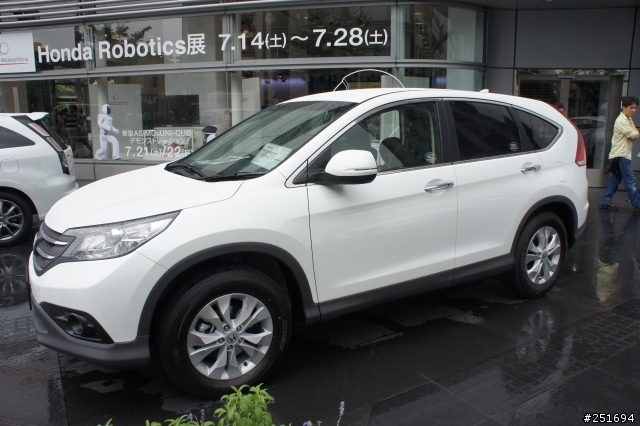 本田青山展場CRV4,STREAM