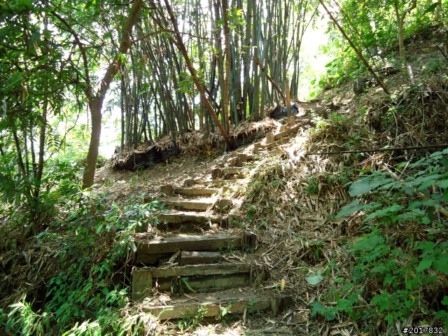 2012-7-10高雄燕巢惡地形絕地逢生險象之旅