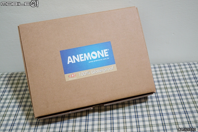 用NEX來一起迎接今年的夏天-ANEMONE防水袋開箱