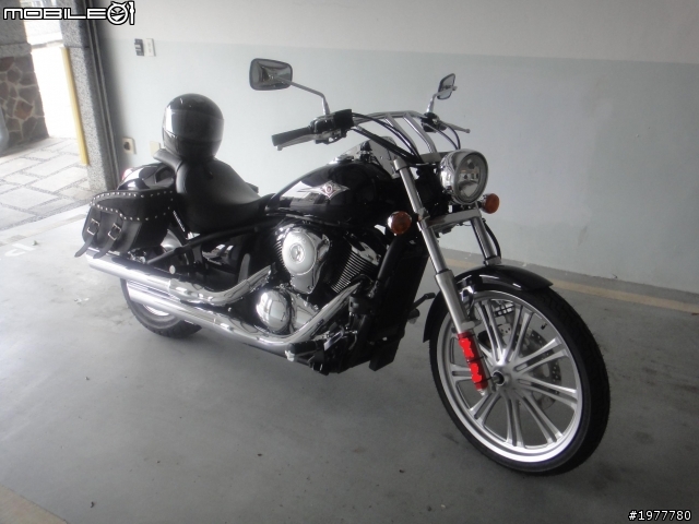 [開箱] VN 900 Custom 2012